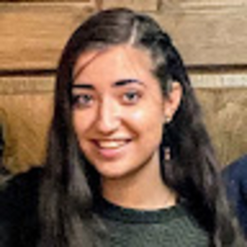 Meet your Posher, Emily